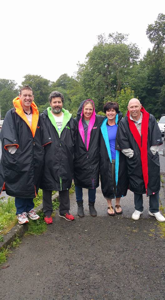 Five robes for five islands