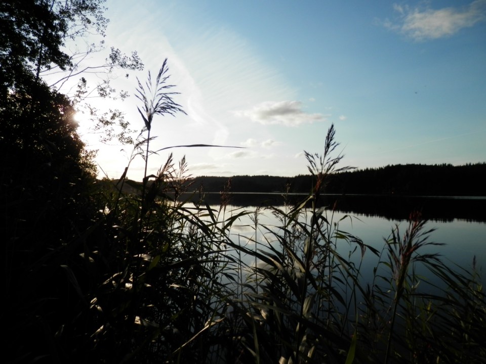 The peaceful loch early in the morning